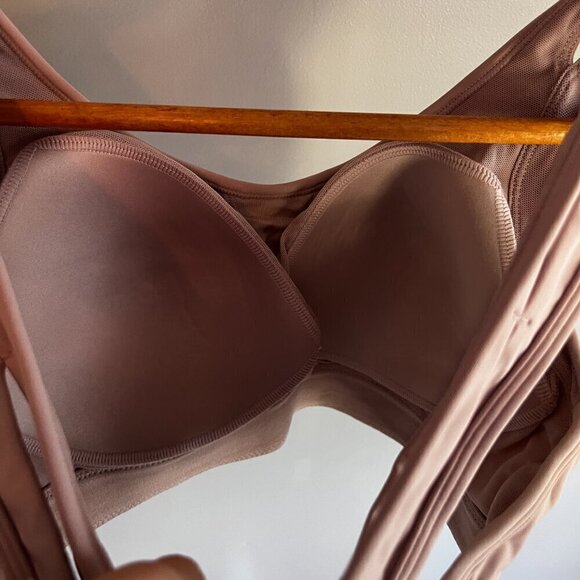 Yvette Sports Bra Pink High Impact M+ New with Tags - Picture 7 of 8